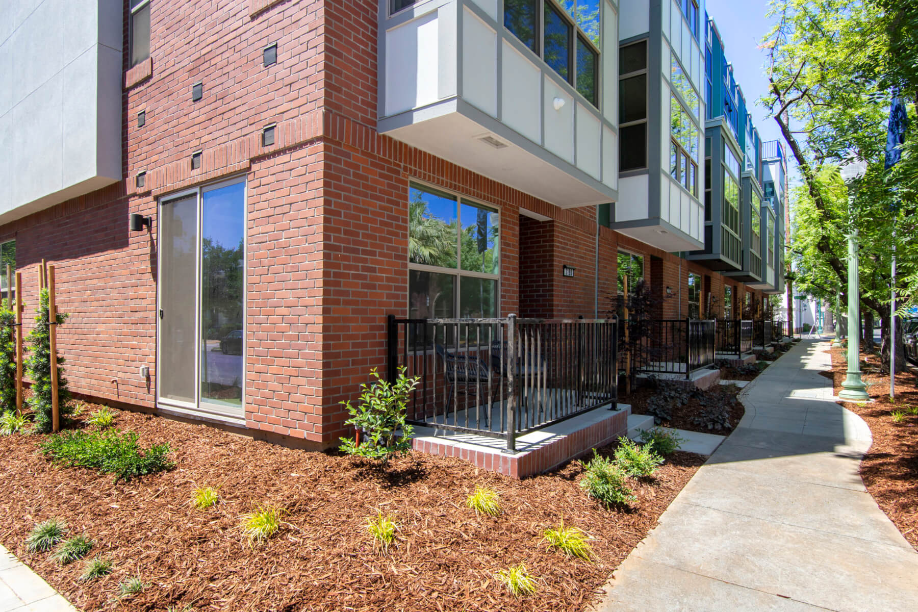 L32 Brownstones completed homes
