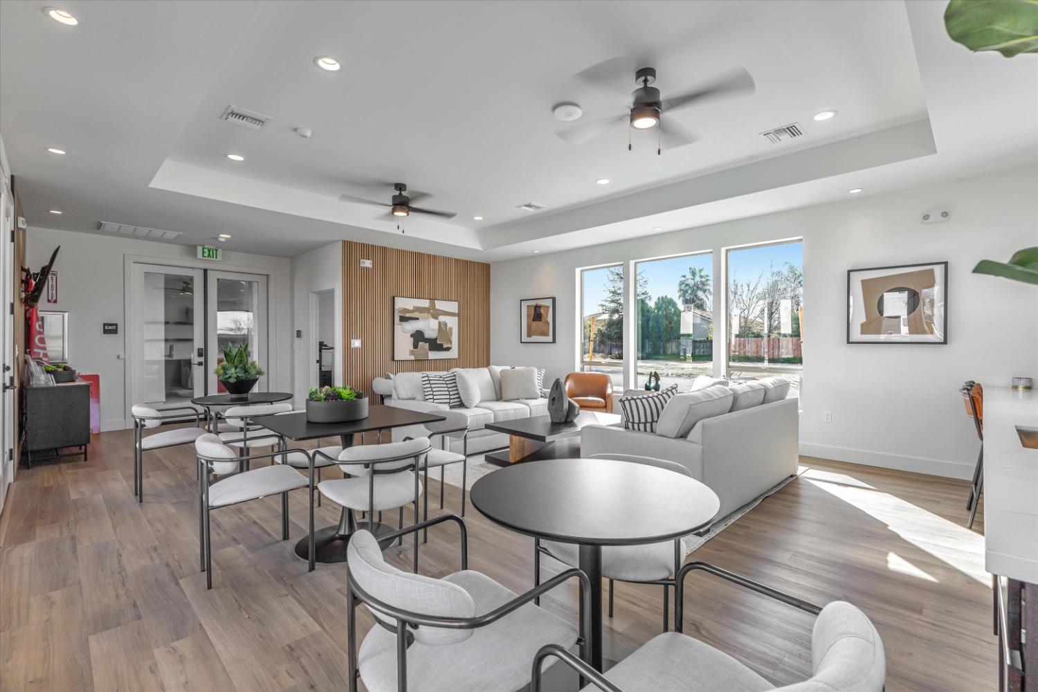 Northpointe Reserve clubhouse interior lounge