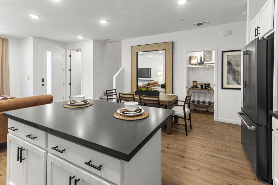 Bridgecross kitchen with island